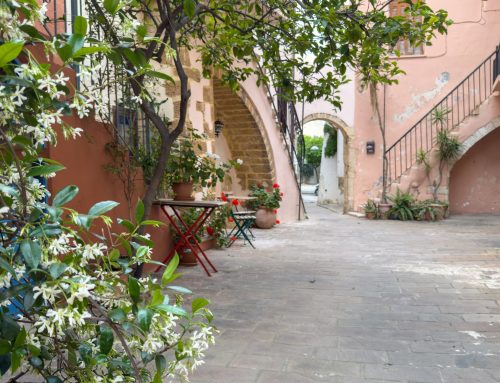 A walk through Old Town Chania